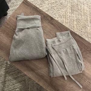2 Piece Fashion Nova Sweater Set - Light Gray Size L